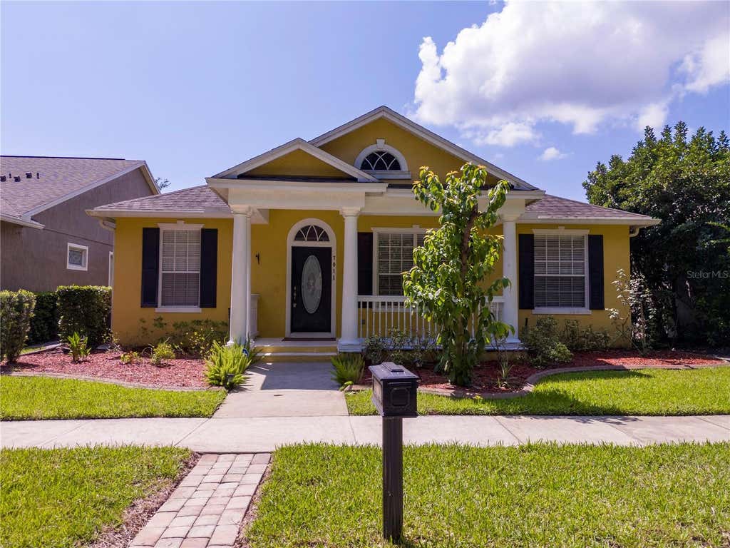Photo of 7011 Nobleton Drive, Windermere, FL 34786 (MLS # O6412101)