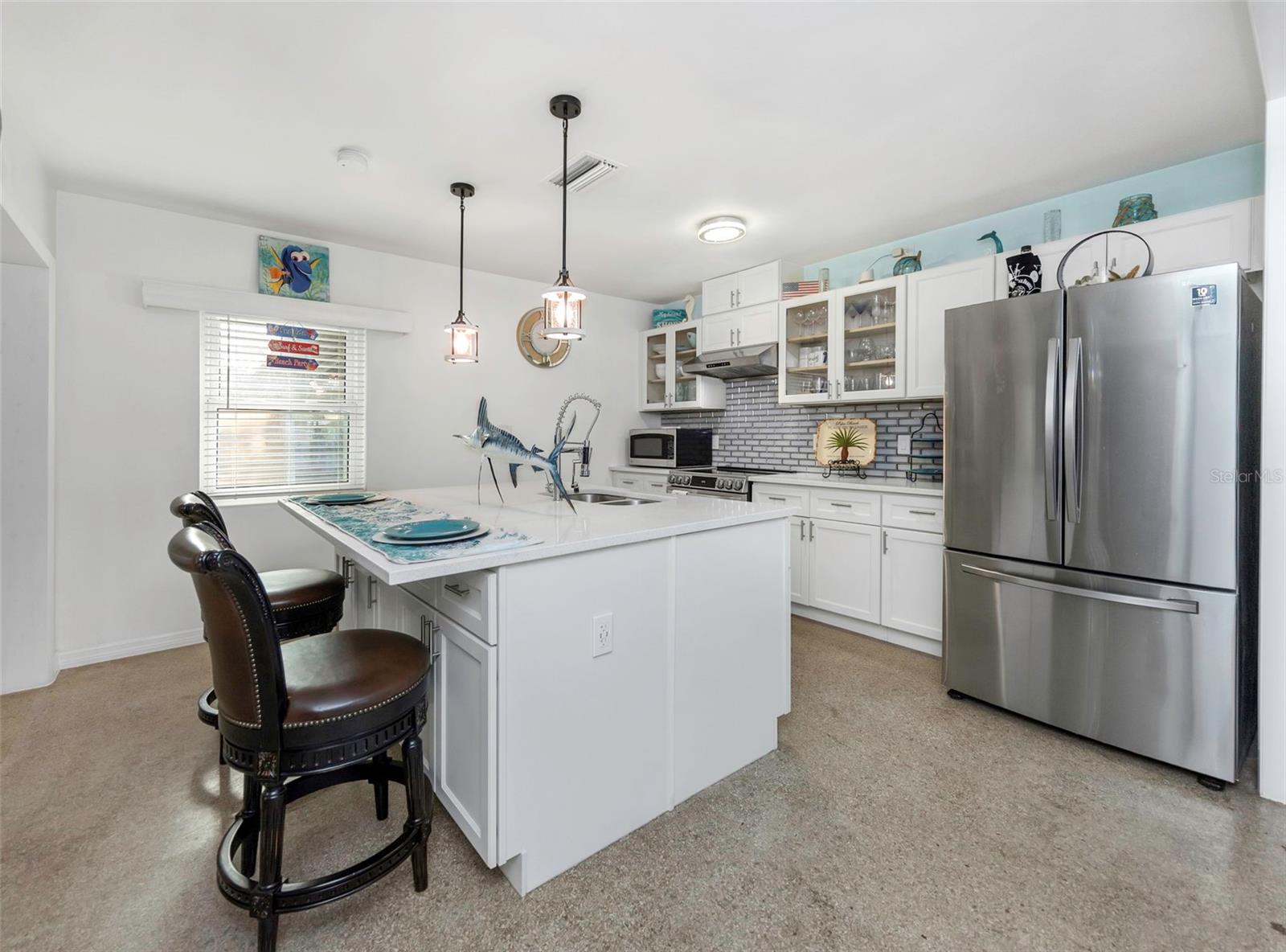 SIRMONS ORANGE BLOSSOM HEIGHTS - Residential