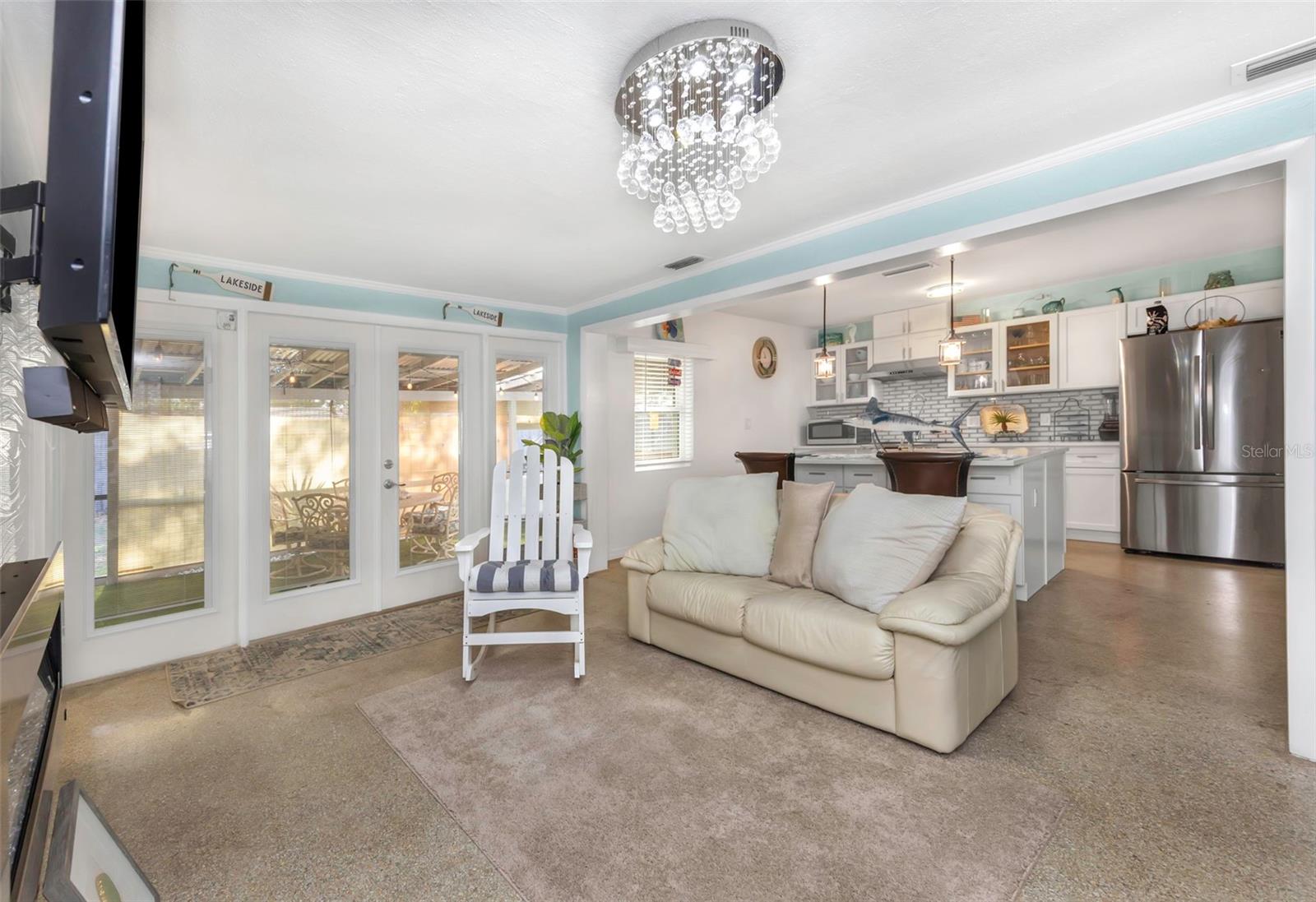 SIRMONS ORANGE BLOSSOM HEIGHTS - Residential