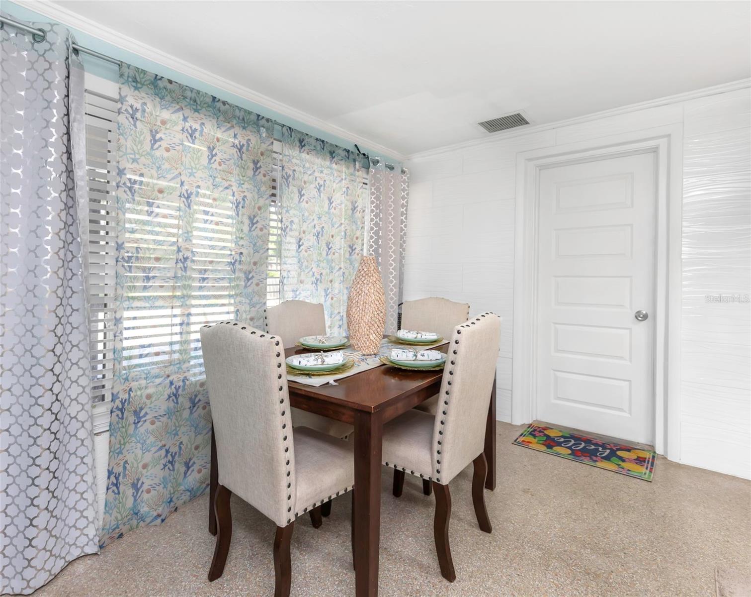 SIRMONS ORANGE BLOSSOM HEIGHTS - Residential