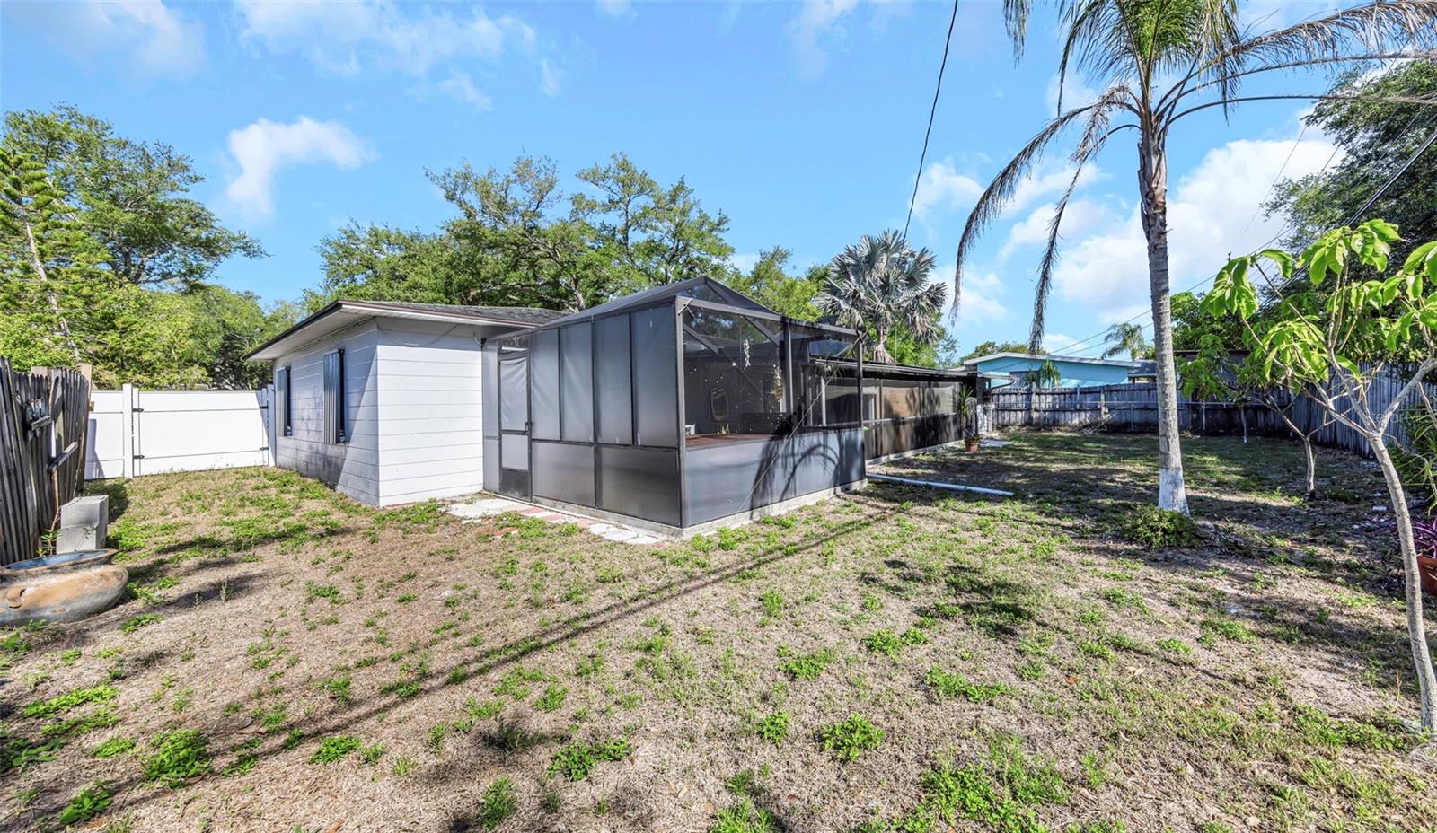 SIRMONS ORANGE BLOSSOM HEIGHTS - Residential