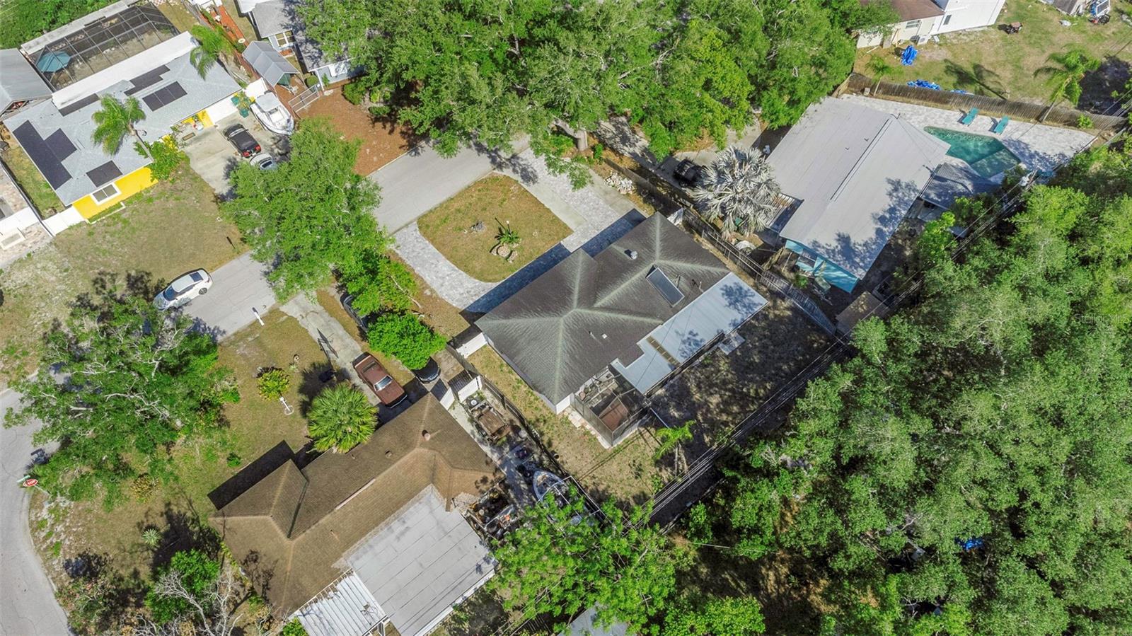 SIRMONS ORANGE BLOSSOM HEIGHTS - Residential