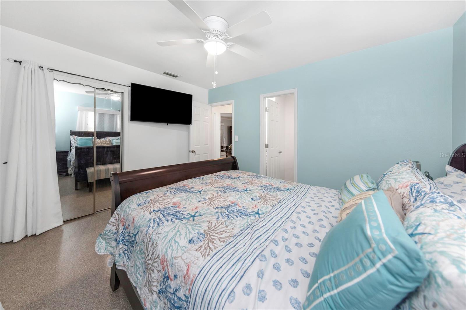 SIRMONS ORANGE BLOSSOM HEIGHTS - Residential