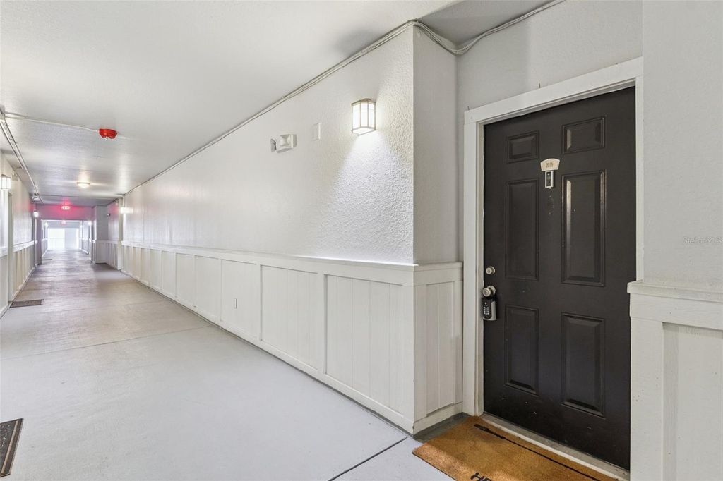 Photo of 202 E South Street #2039, Orlando, FL 32801 (MLS # O6395211)