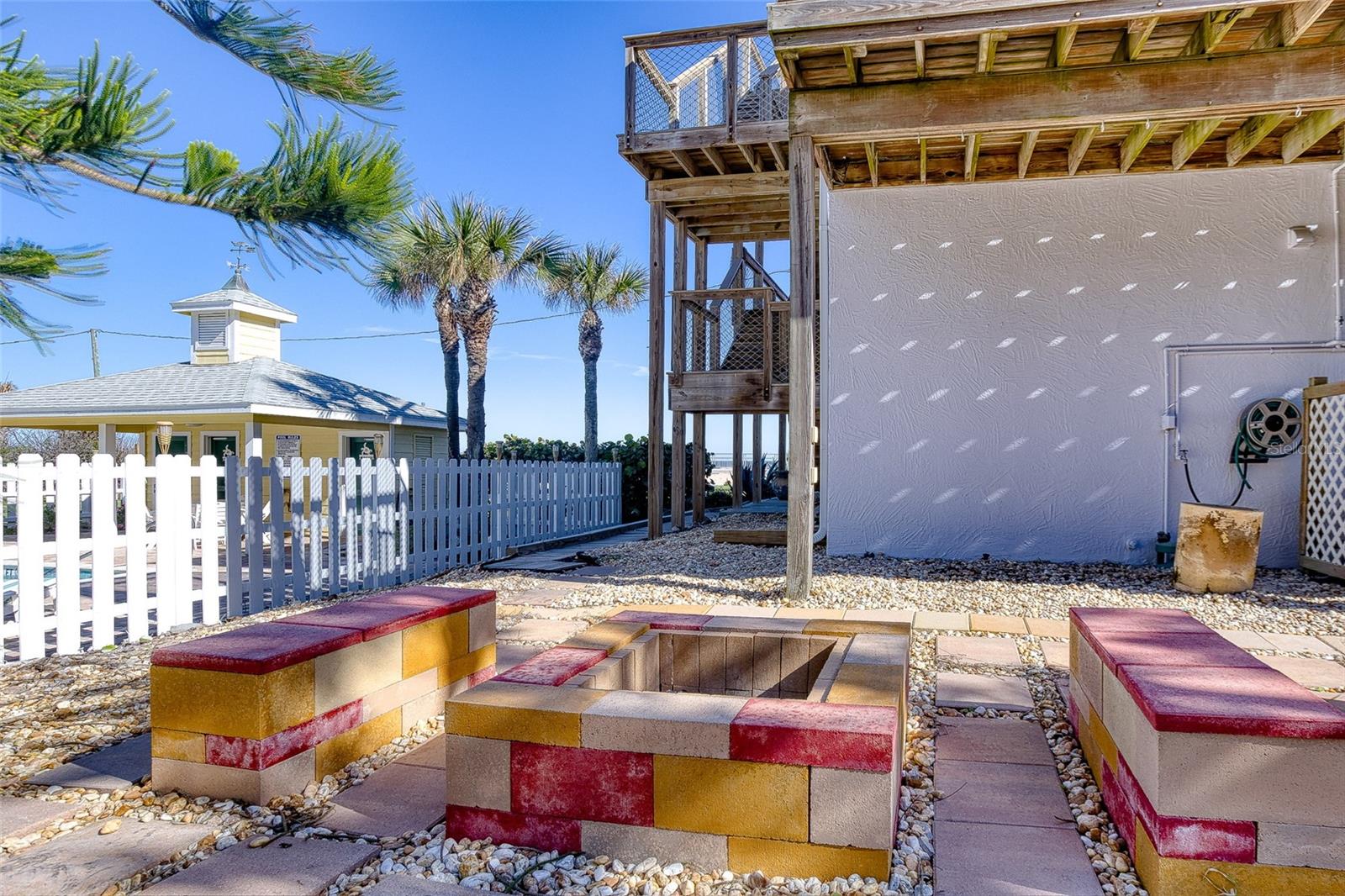 BETHUNE VOLUSIA BEACH - Residential