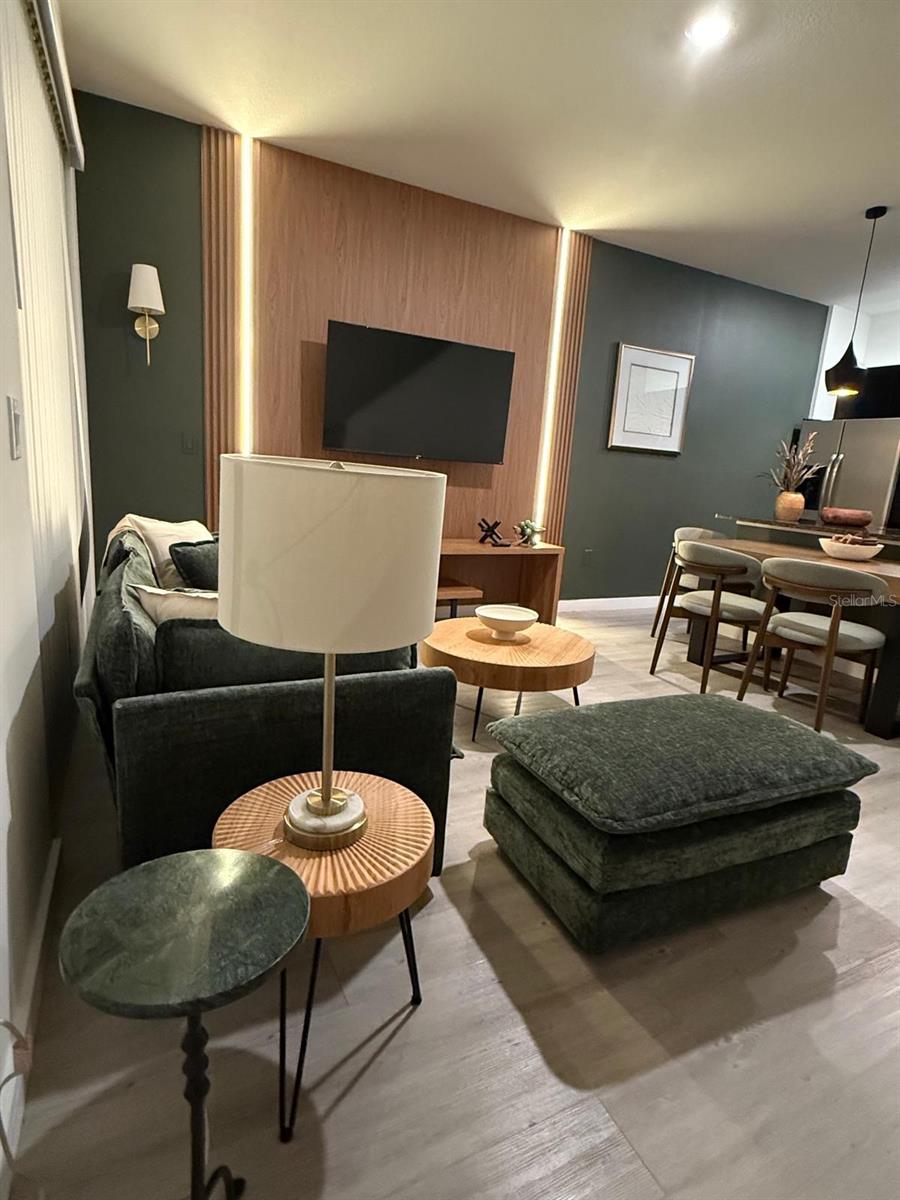 THE HUB AT WESTSIDE - Residential