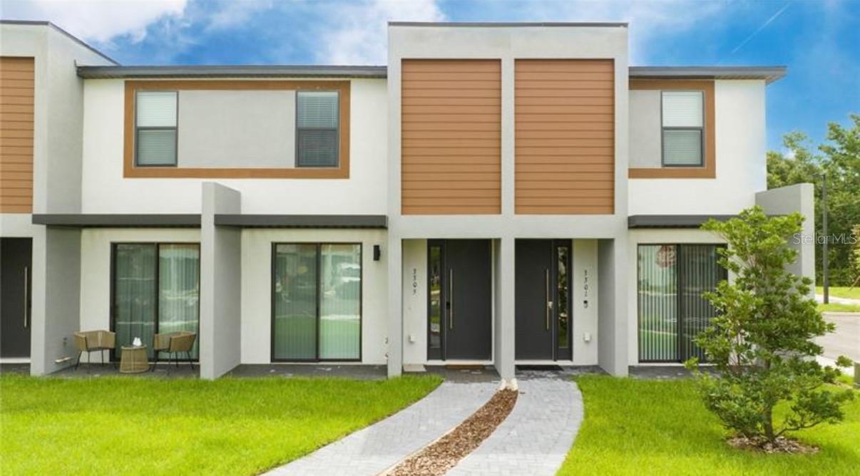 THE HUB AT WESTSIDE - Residential