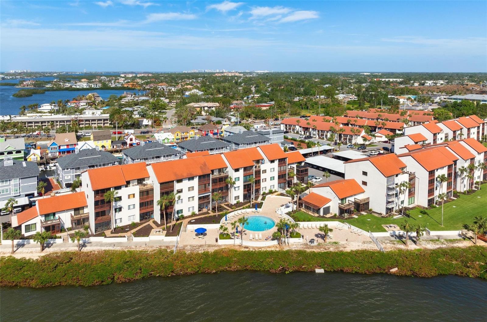 CASTEL DEL MARE - Residential