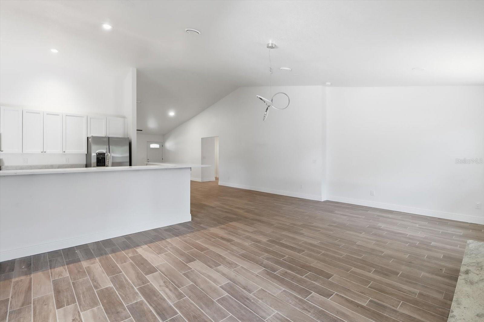 INVERNESS HIGHLANDS WEST - Residential