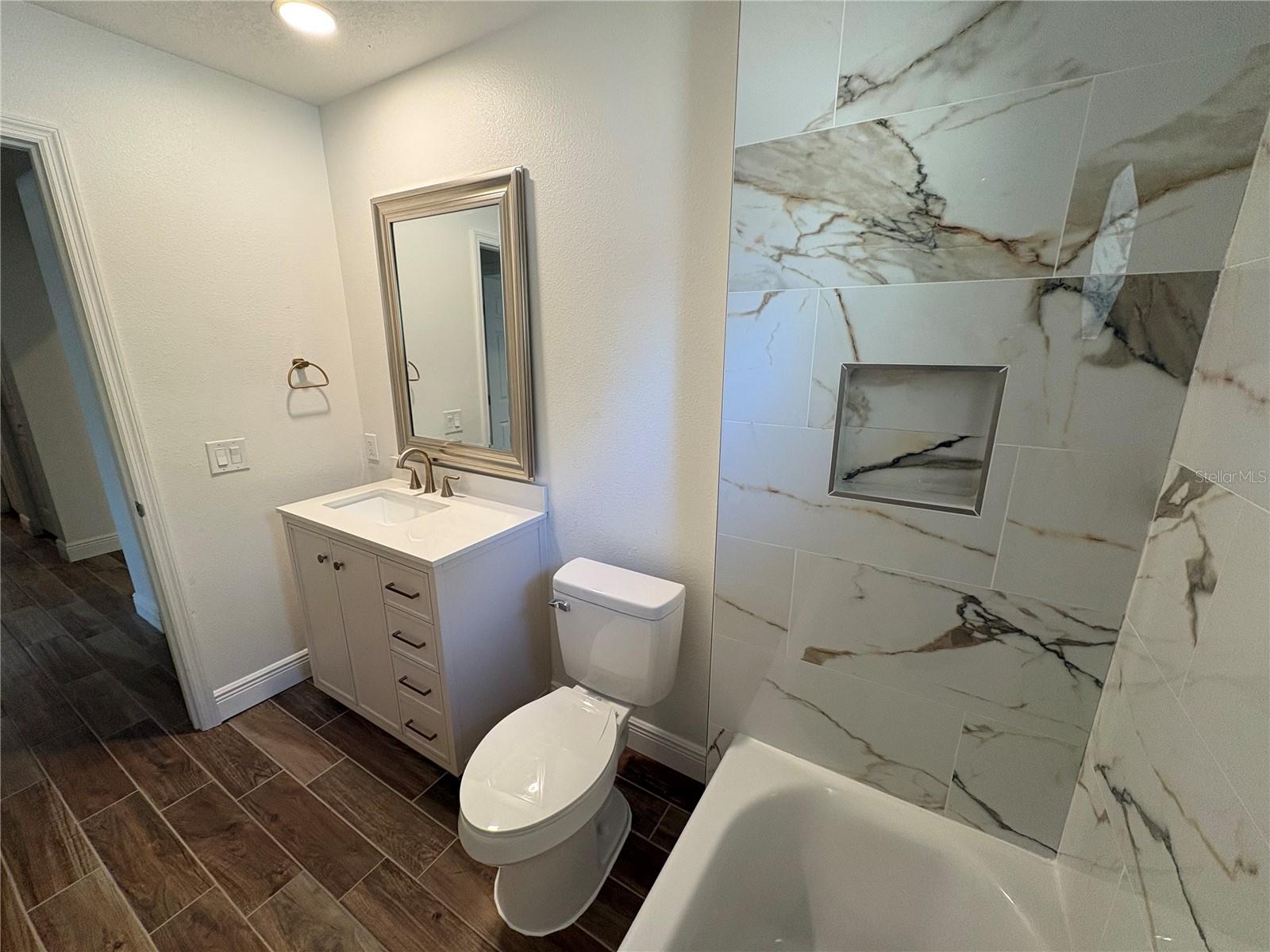 INVERNESS HIGHLANDS WEST - Residential