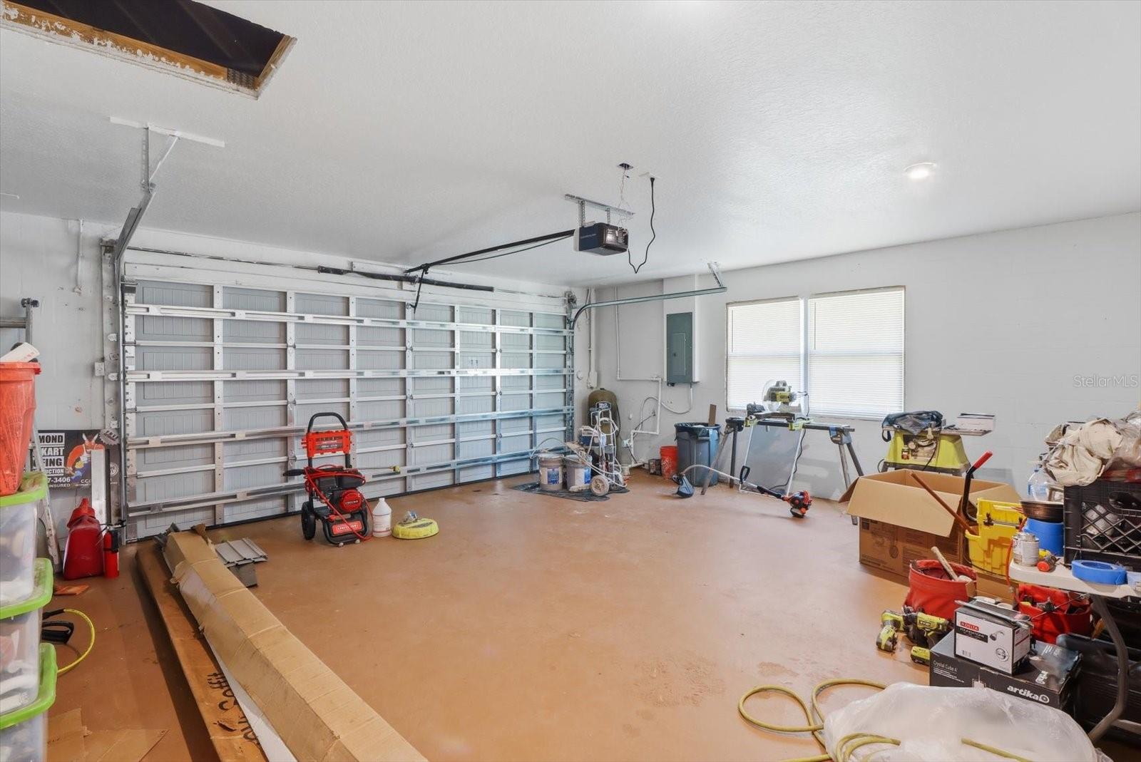 INVERNESS HIGHLANDS WEST - Residential