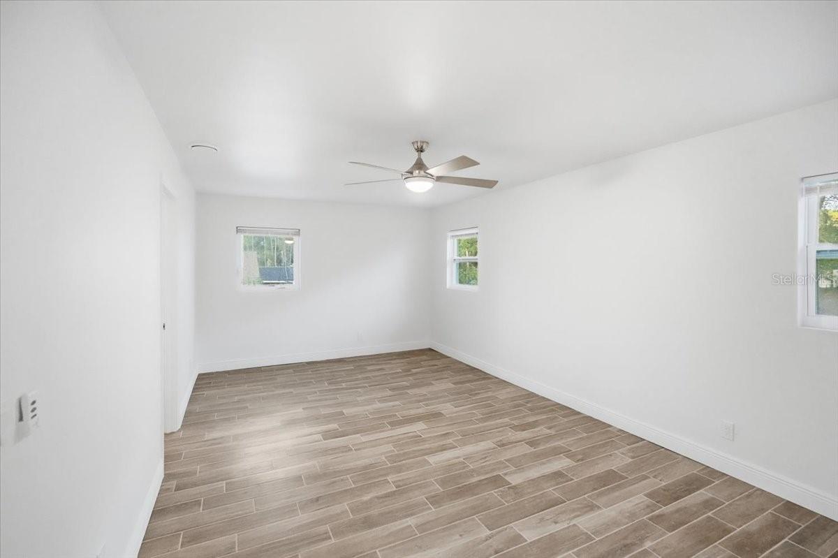 INVERNESS HIGHLANDS WEST - Residential