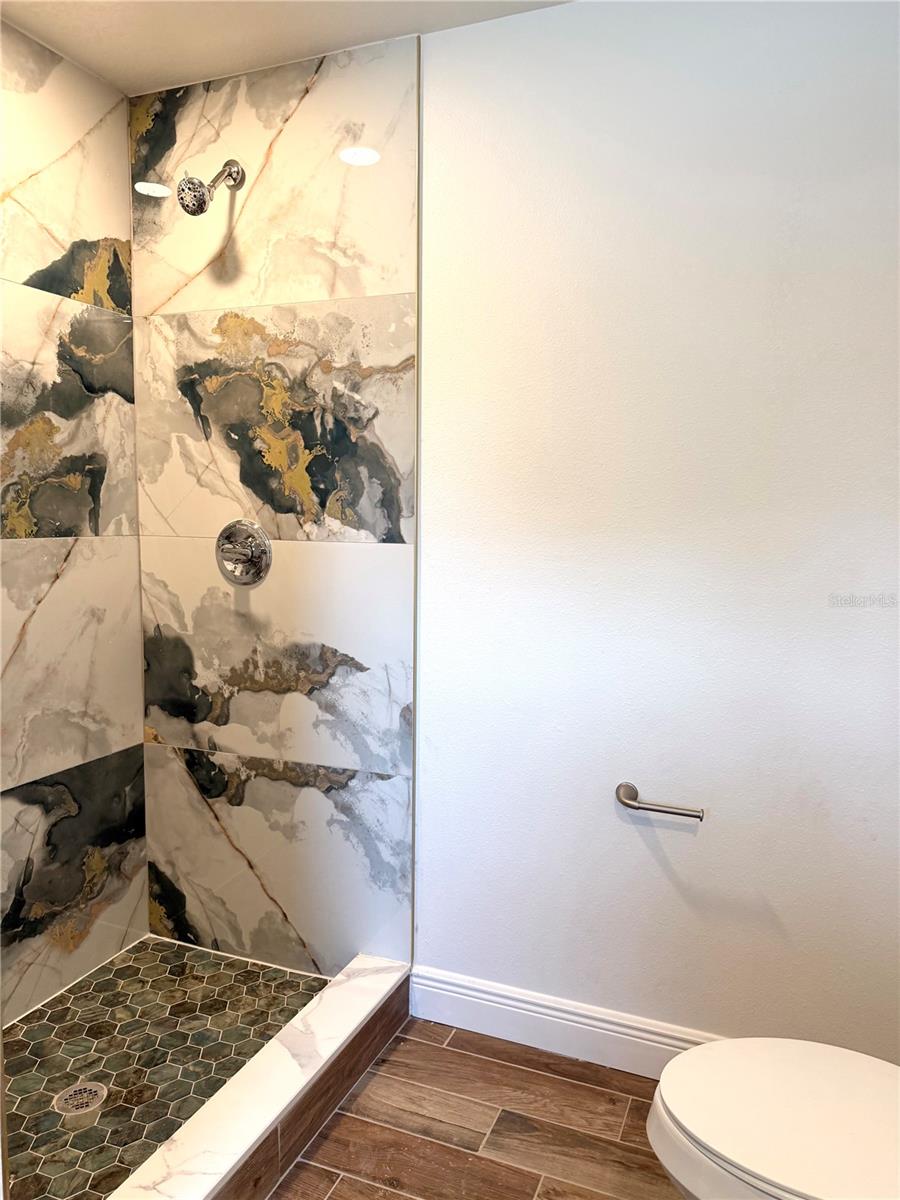 INVERNESS HIGHLANDS WEST - Residential