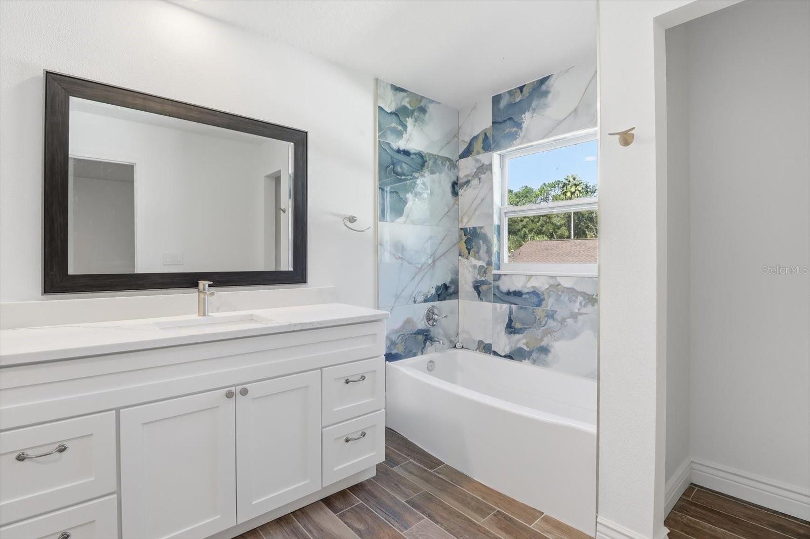 INVERNESS HIGHLANDS WEST - Residential