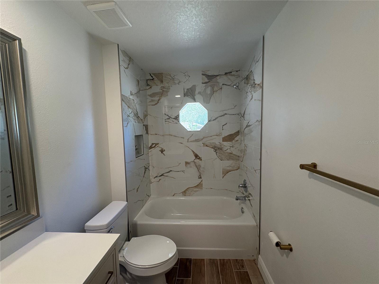 INVERNESS HIGHLANDS WEST - Residential