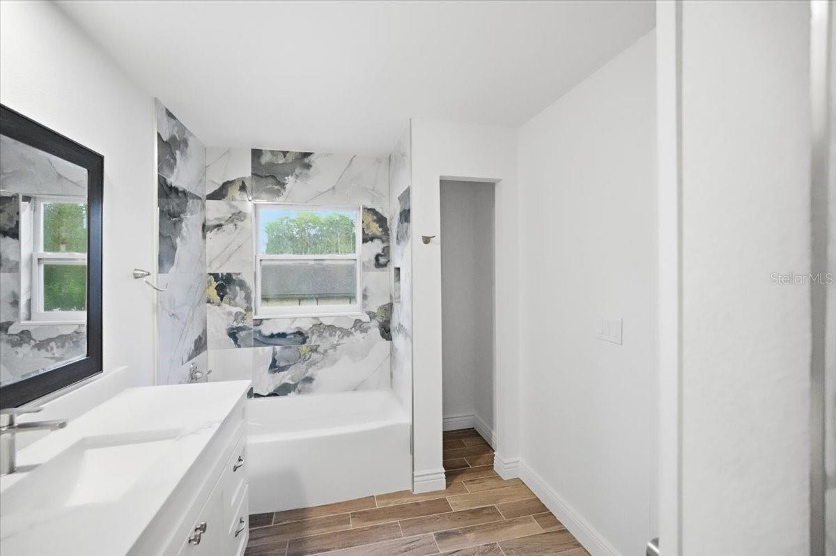 INVERNESS HIGHLANDS WEST - Residential