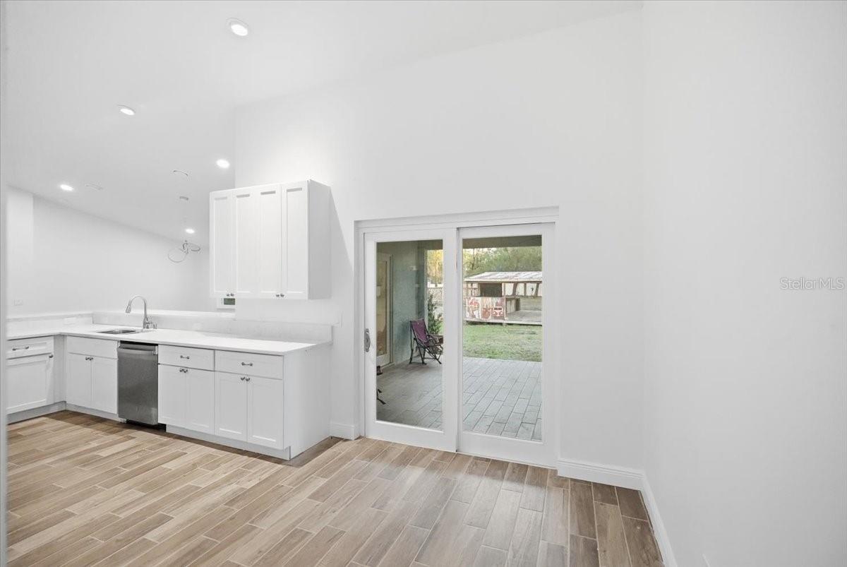 INVERNESS HIGHLANDS WEST - Residential