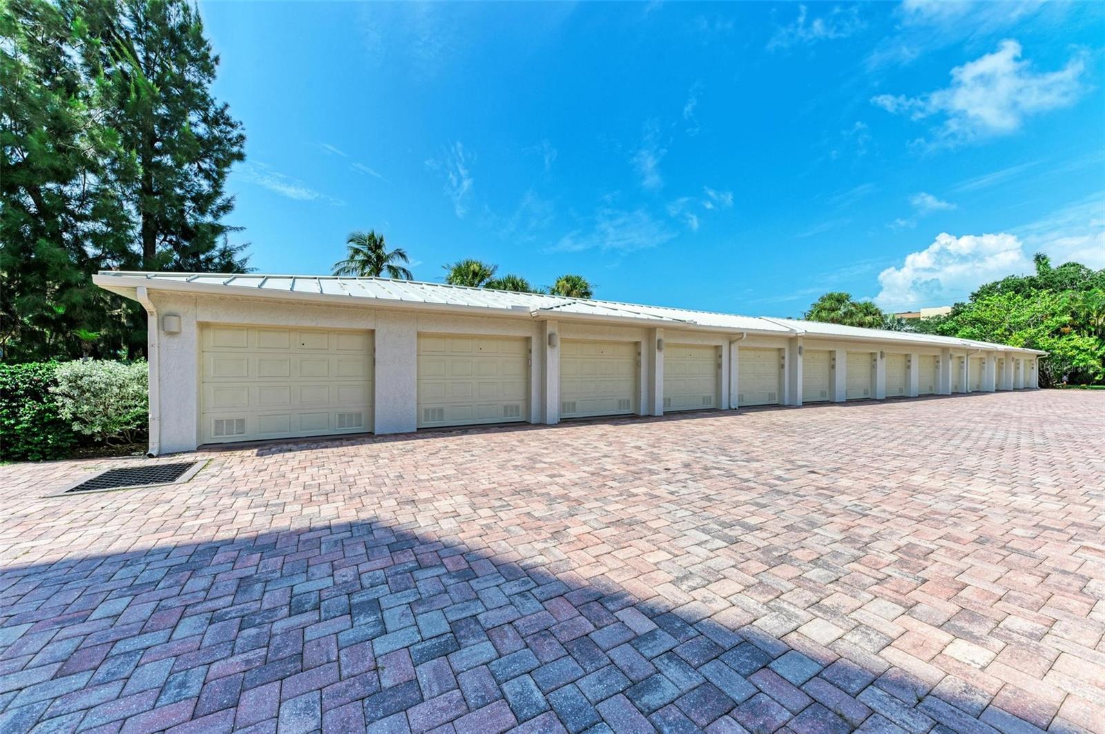 TURTLE BAY SEC 1 - Residential Lease