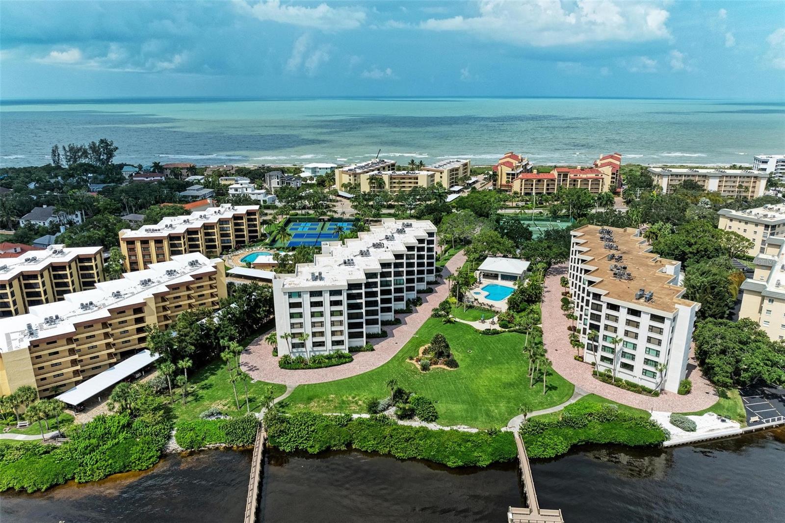TURTLE BAY SEC 1 - Residential Lease