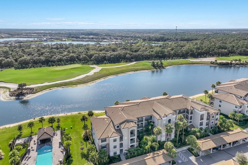 Photo of 16904 Vardon Terrace #304, Bradenton, FL 34211 (MLS # A4662006)
