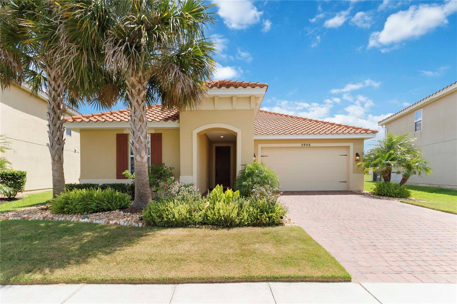 3906 CARRICK BEND DRIVE
