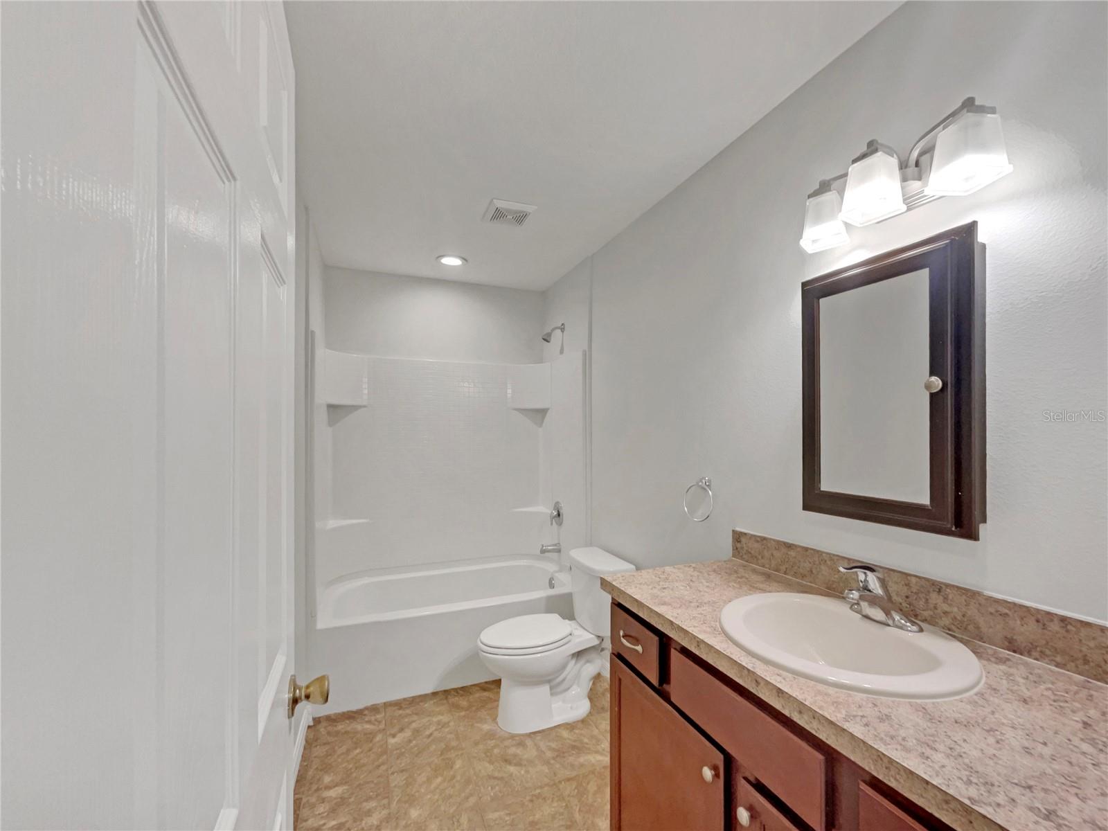 SUNRISE PARK - Residential