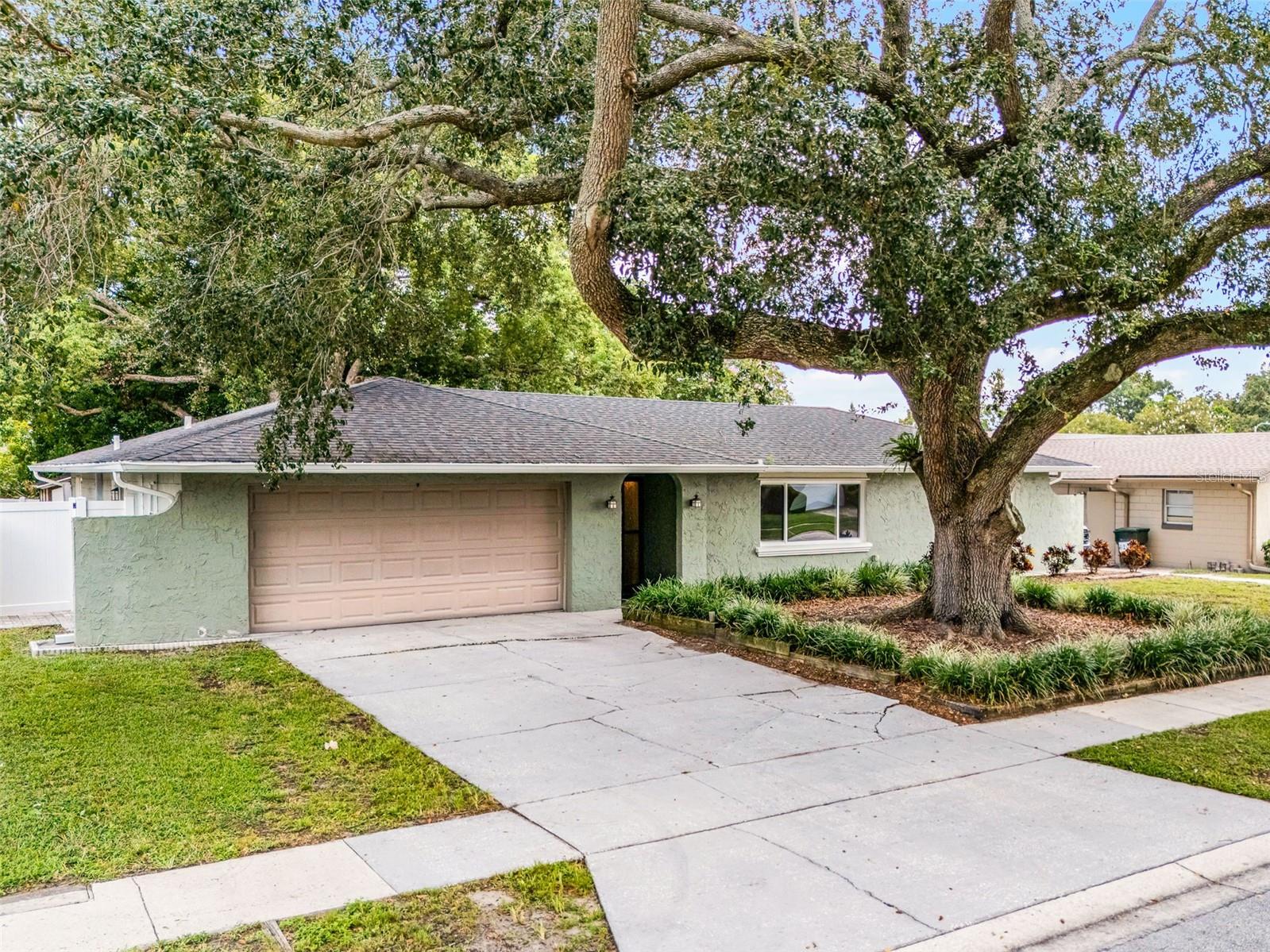 618 ALDAMA COURT