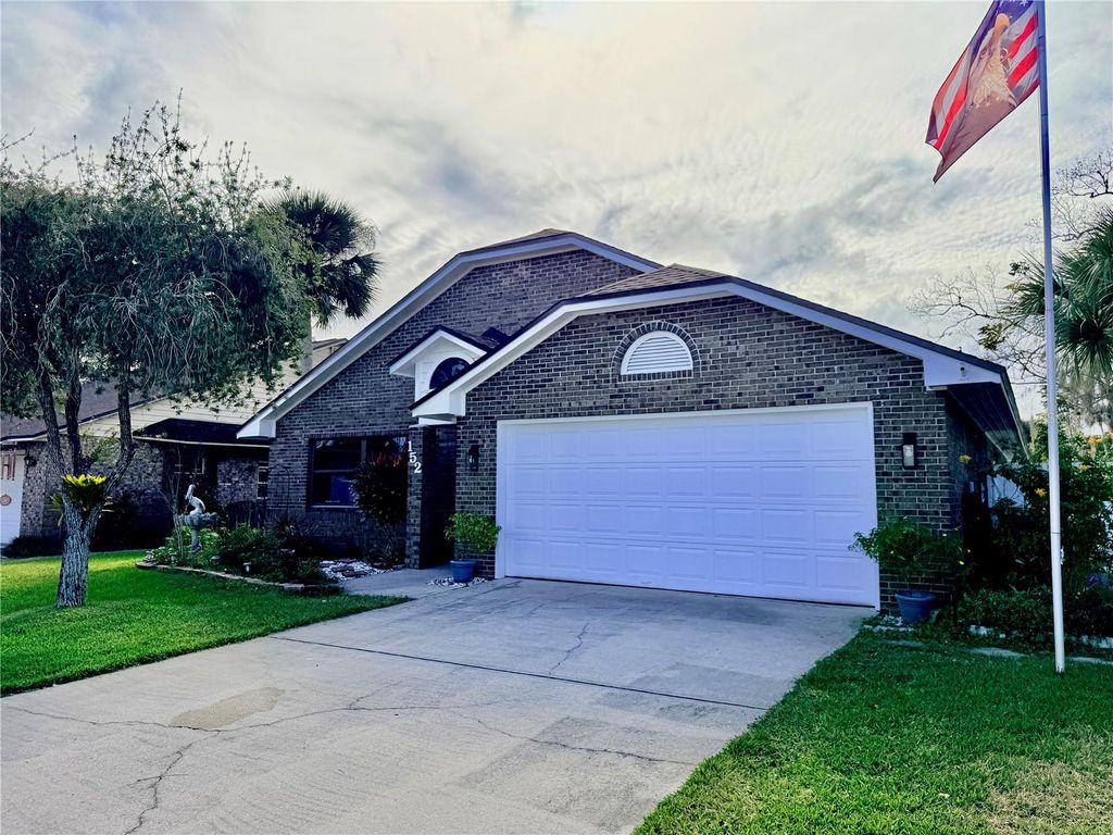 Photo of 152 Loon Court, Daytona Beach, FL 32119 (MLS # O6377798)