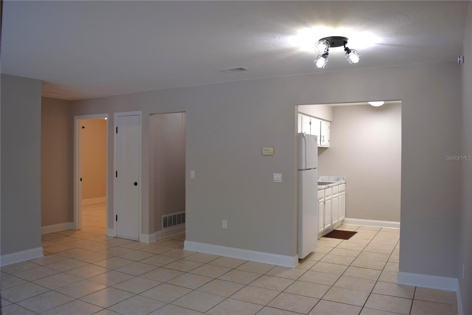 7423 SW 42ND PLACE 1