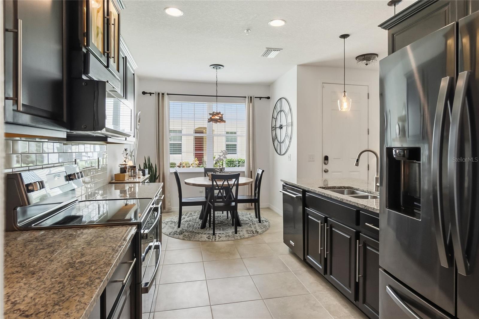 SOLEIL PH 16 - Residential