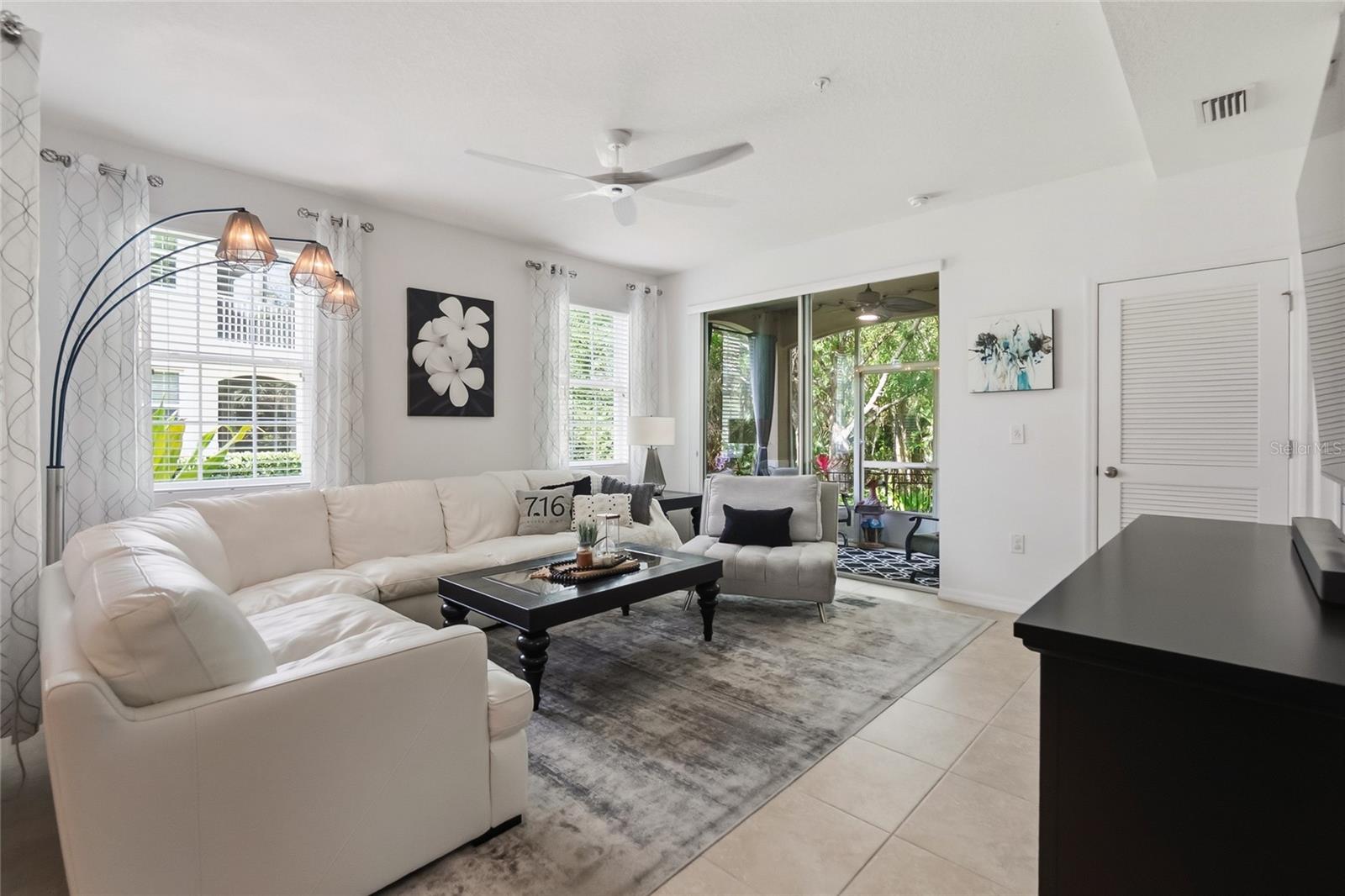 SOLEIL PH 16 - Residential