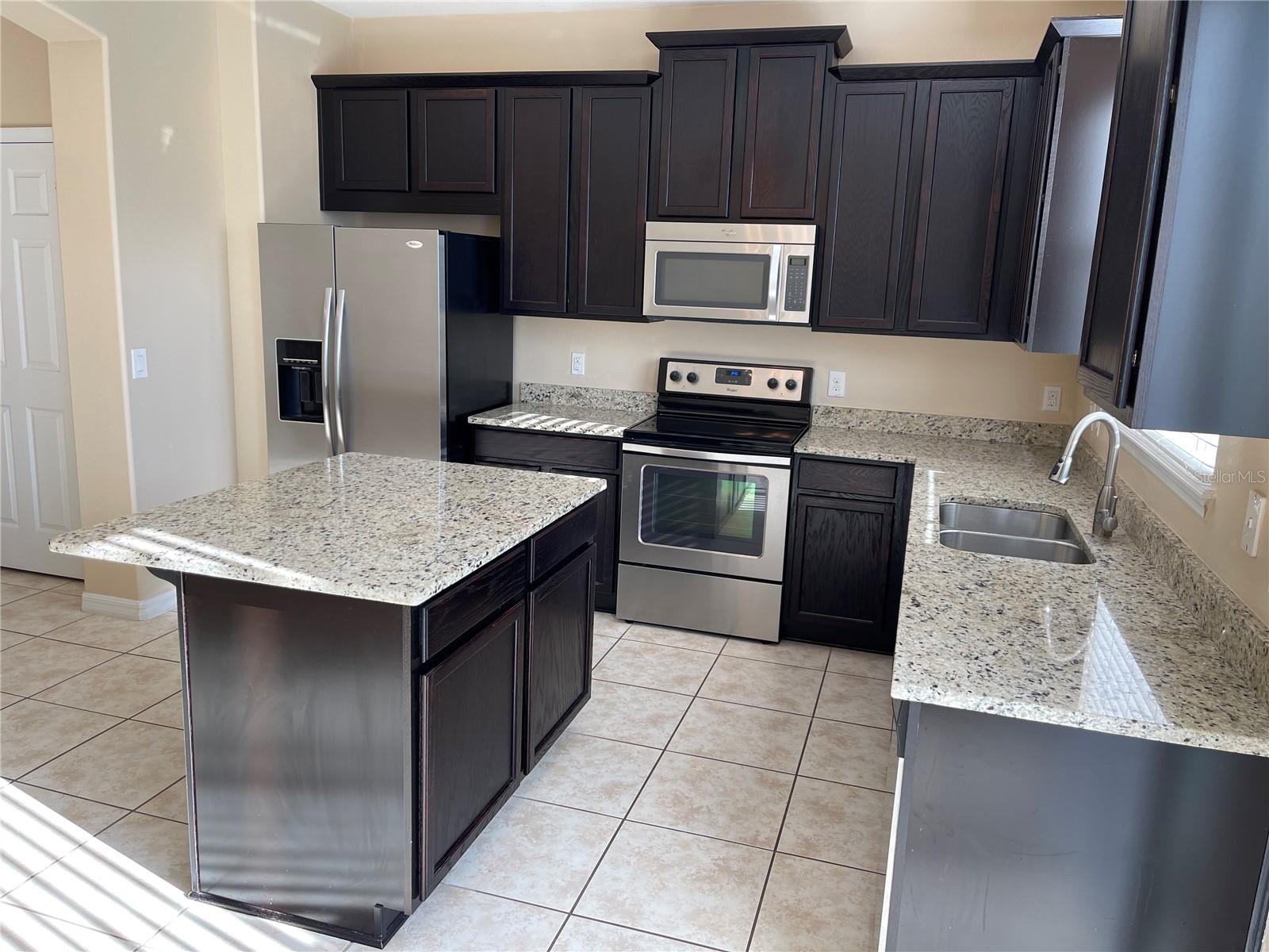 RESERVE AT LOCH LAKE - Residential Lease