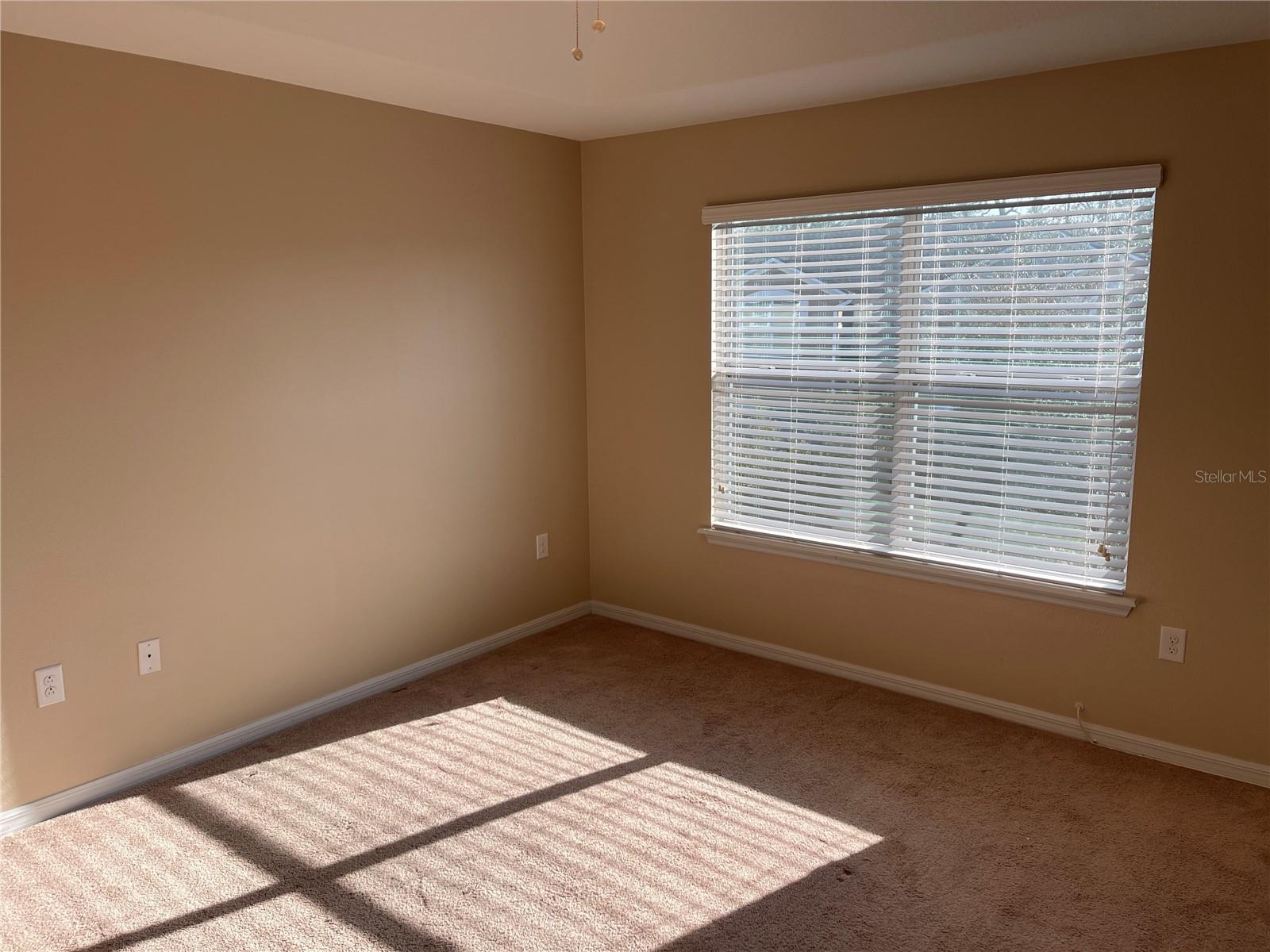 RESERVE AT LOCH LAKE - Residential Lease