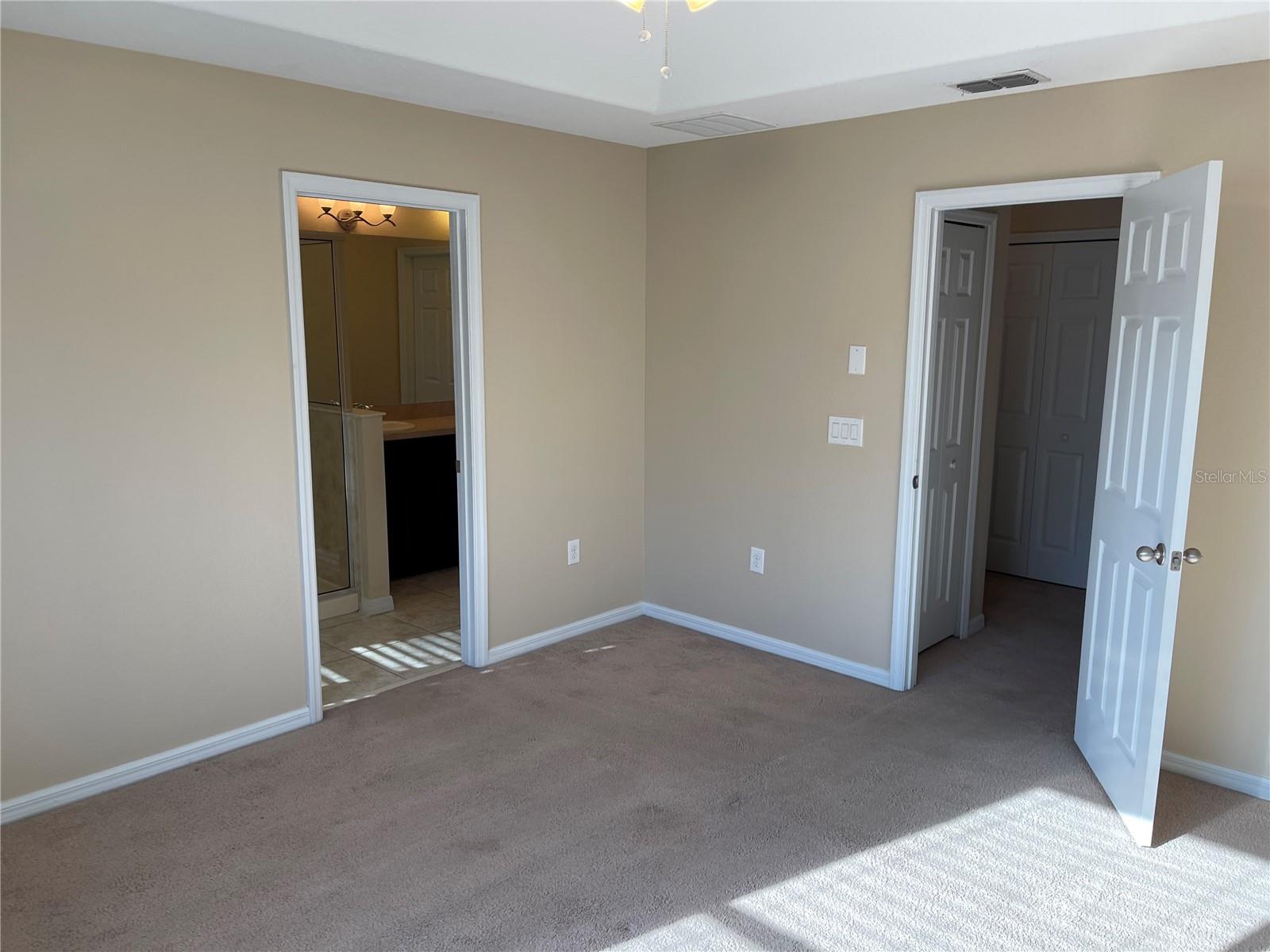 RESERVE AT LOCH LAKE - Residential Lease