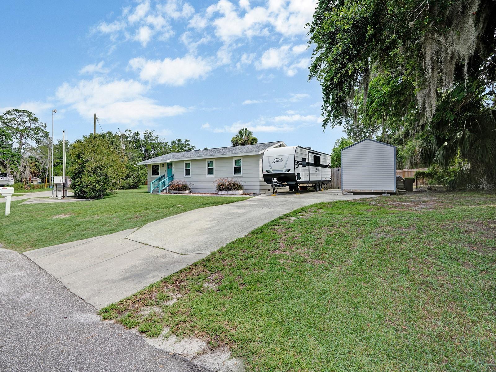 RIVER VIEW ESTATES - Residential