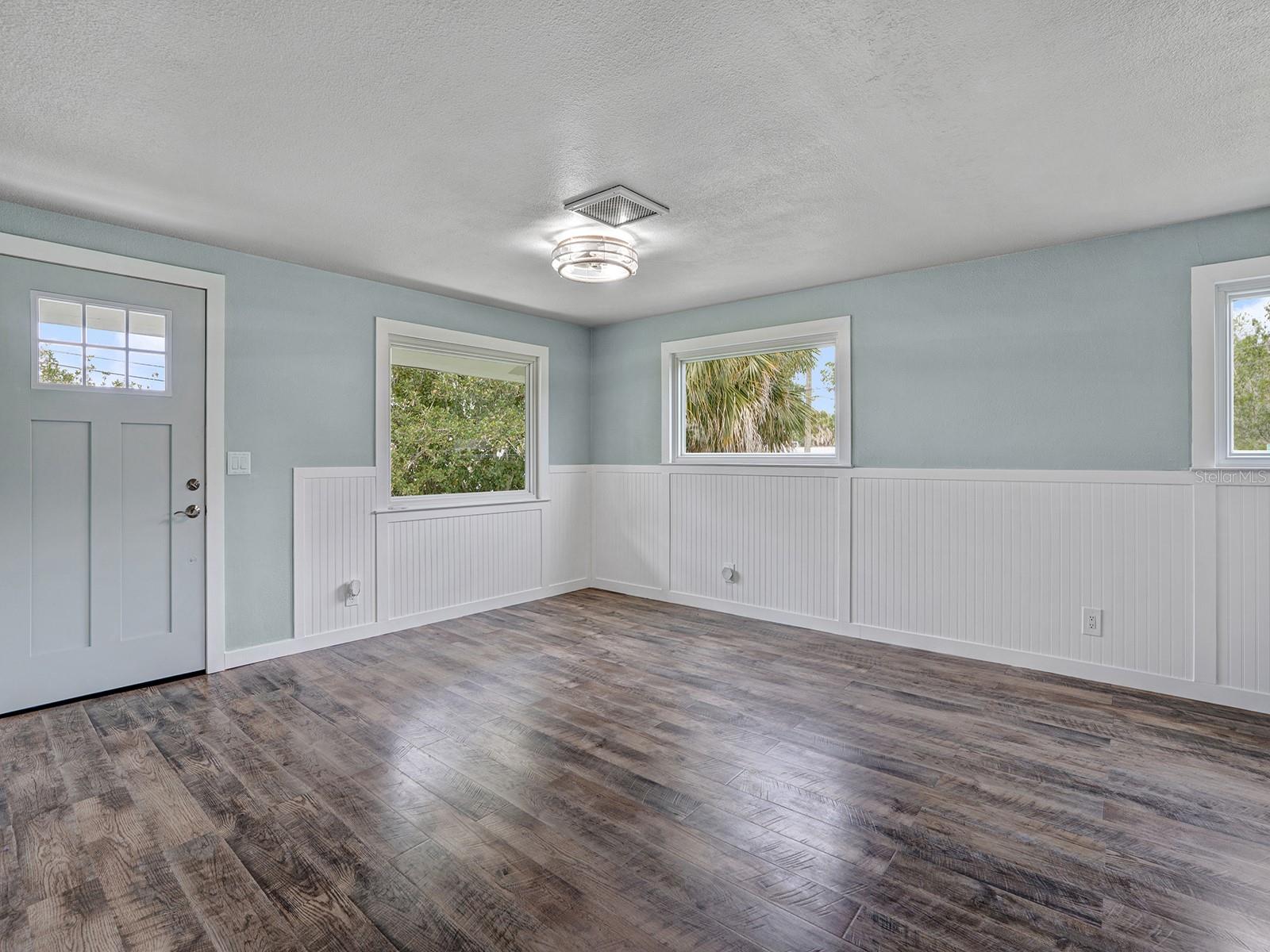 RIVER VIEW ESTATES - Residential