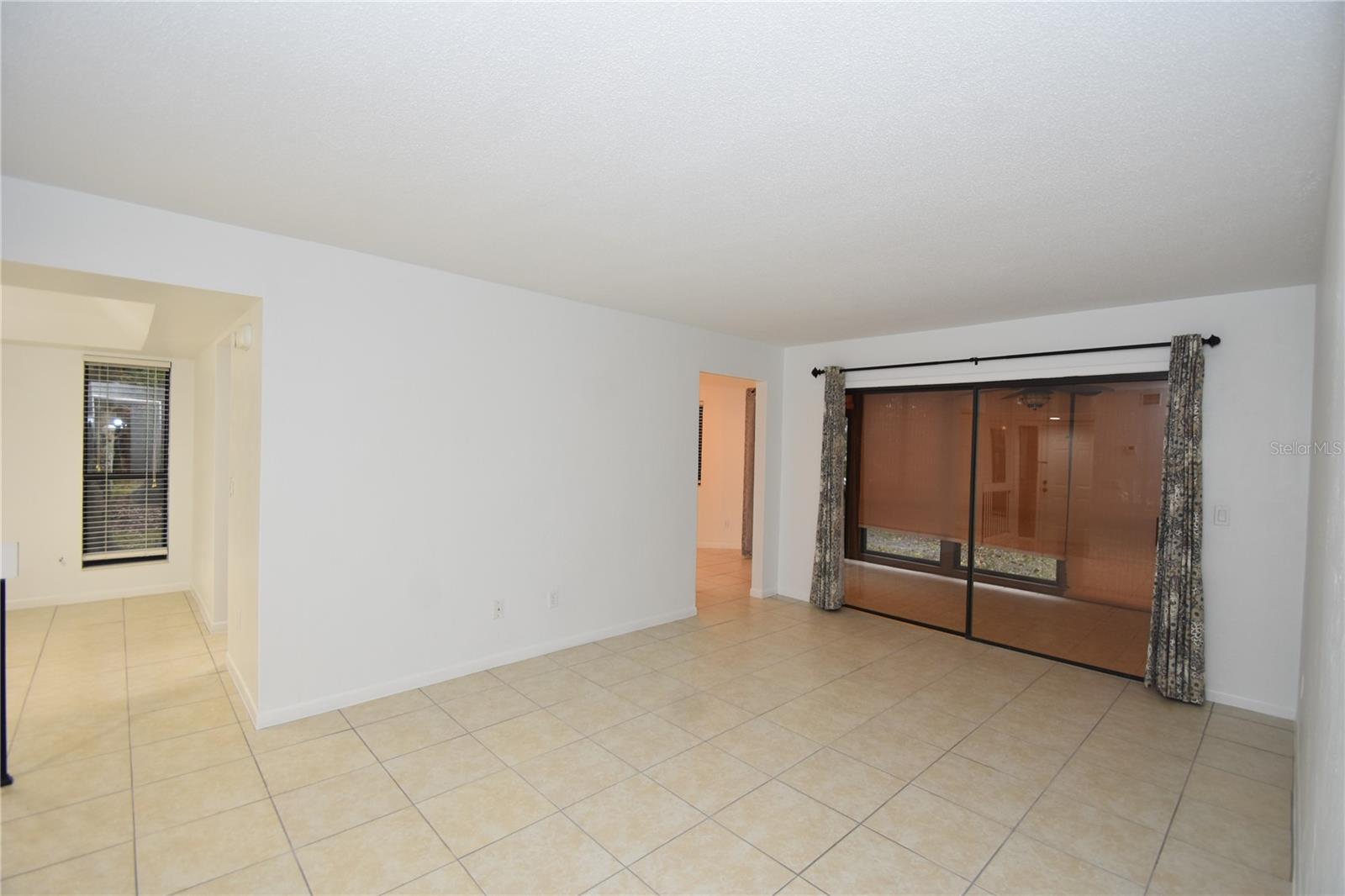 WOODHAVEN - Residential Lease