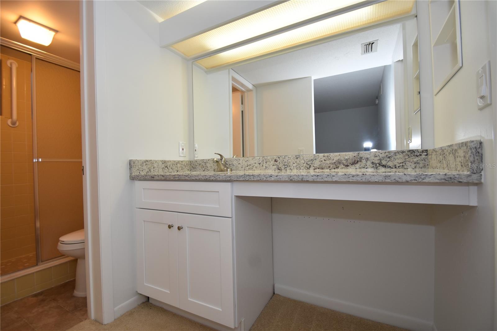 WOODHAVEN - Residential Lease