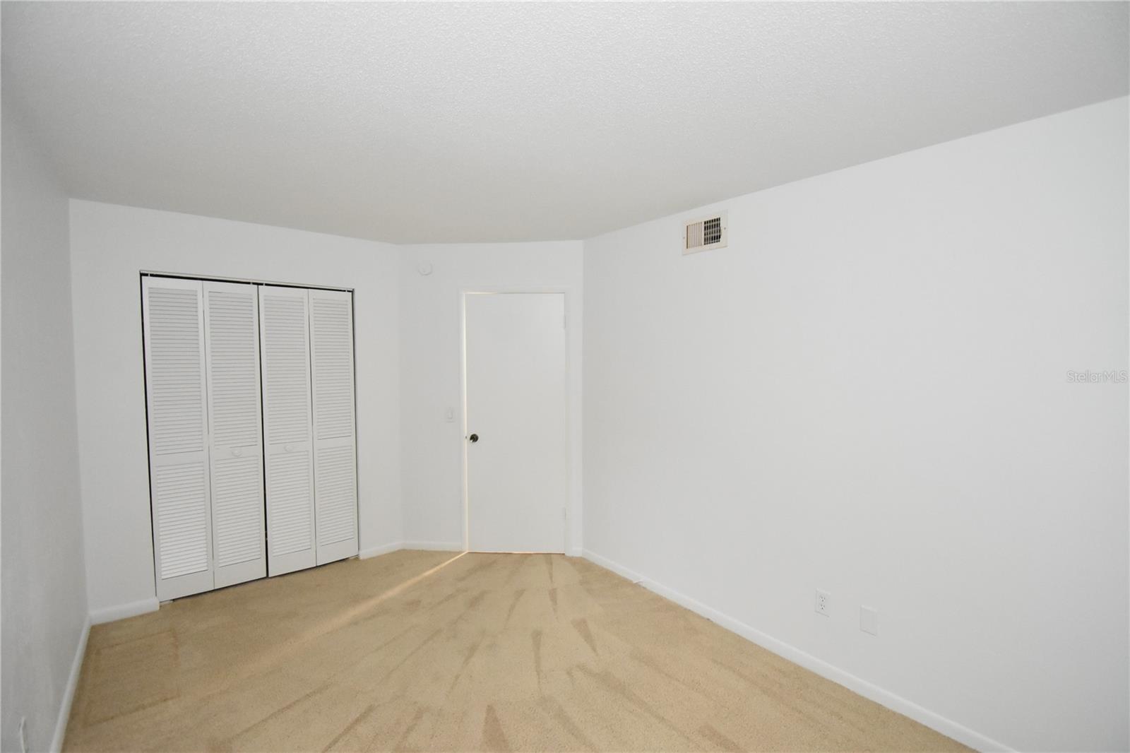 WOODHAVEN - Residential Lease