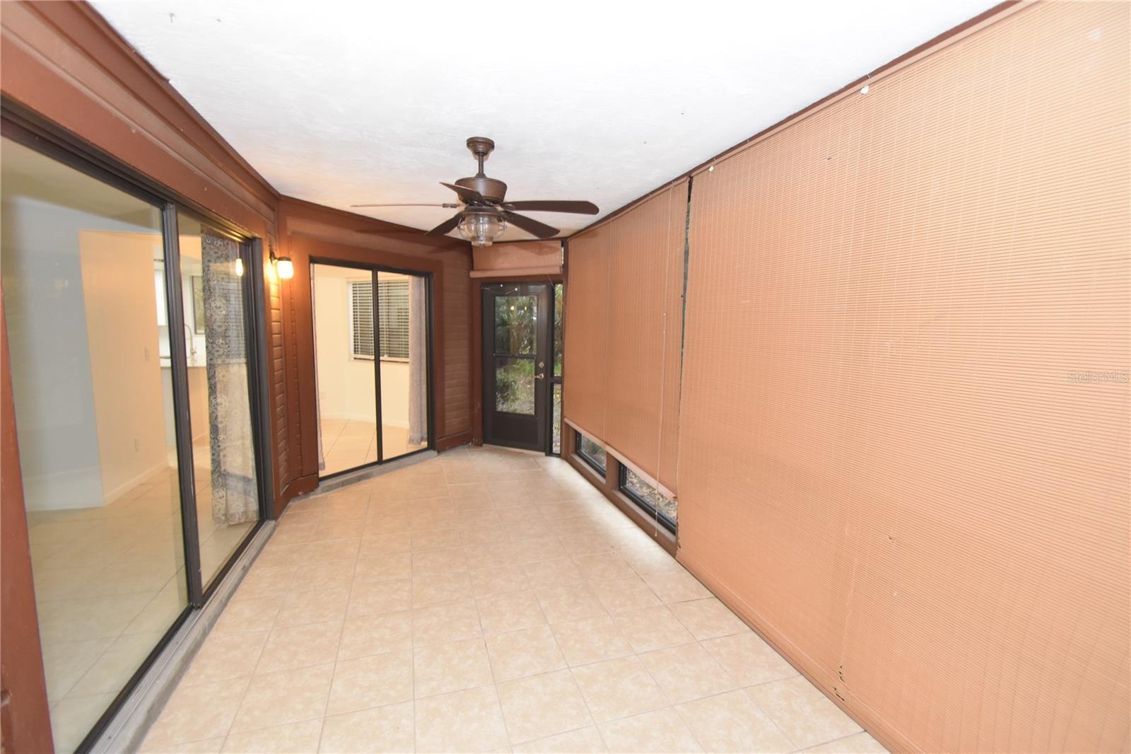 WOODHAVEN - Residential Lease