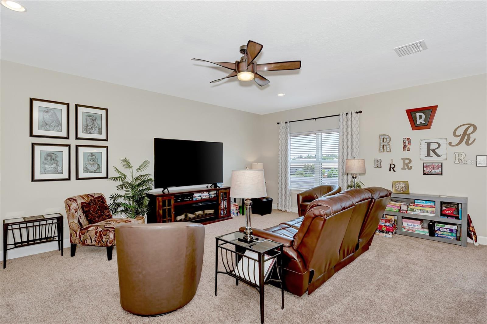 LEGACY ESTATES/ ESPLANADE ON PALMER RANCH - Residential