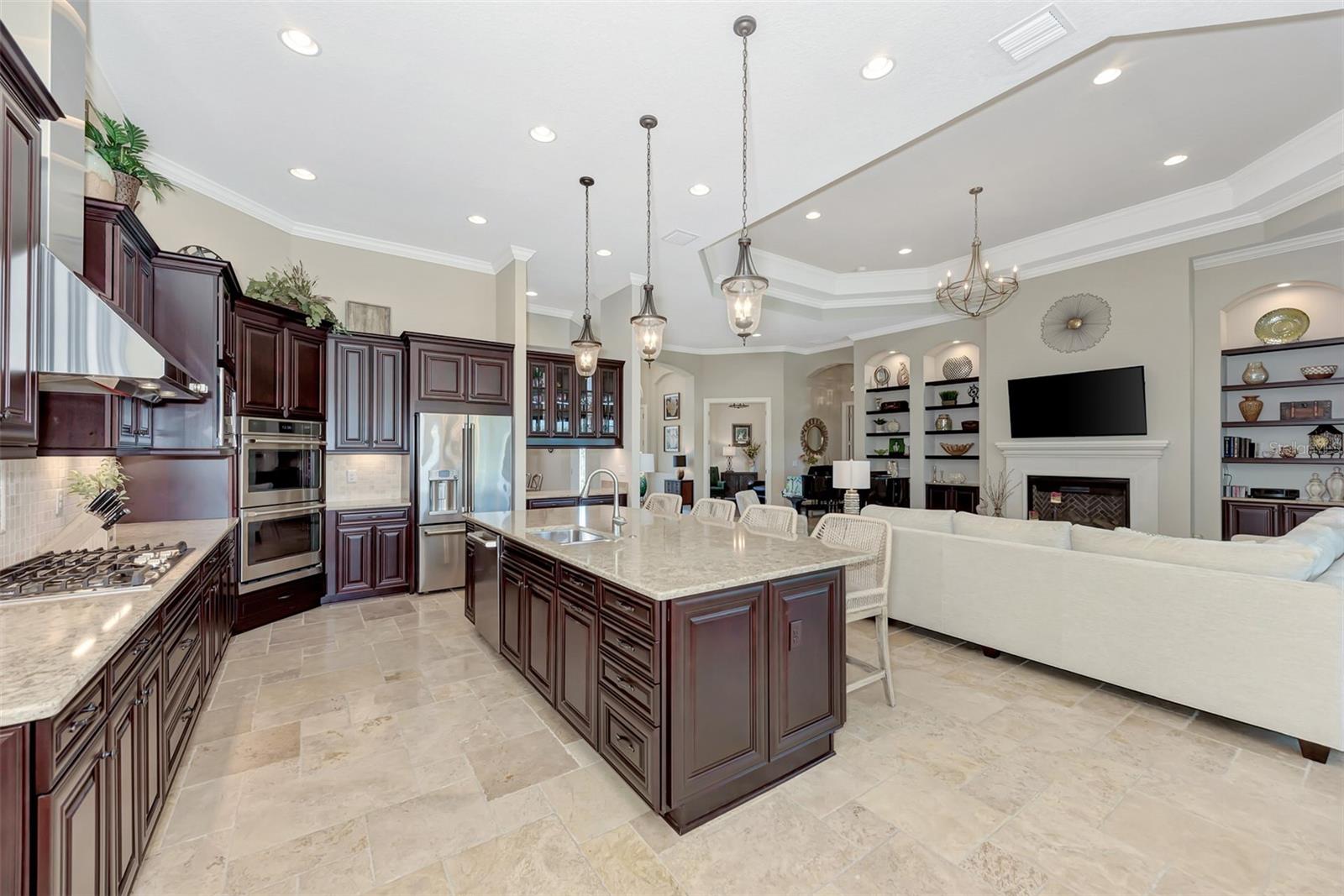 LEGACY ESTATES/ ESPLANADE ON PALMER RANCH - Residential