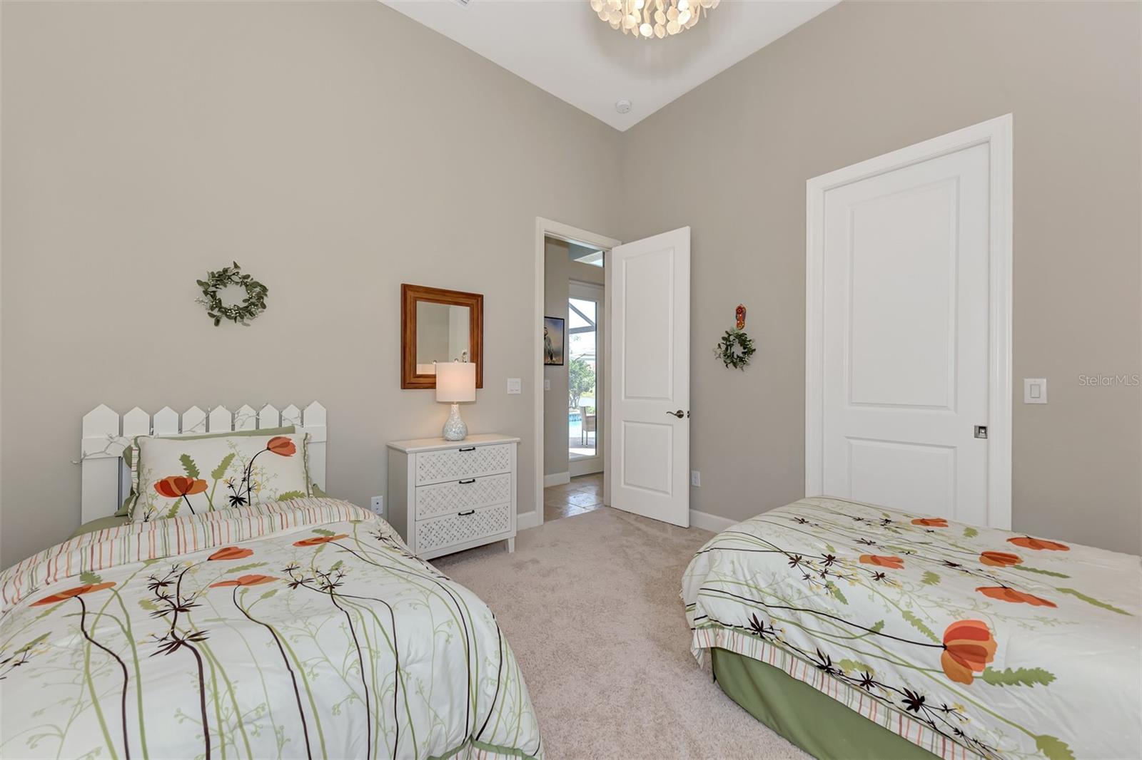 LEGACY ESTATES/ ESPLANADE ON PALMER RANCH - Residential