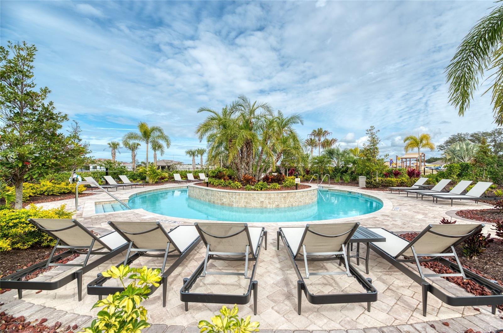 LEGACY ESTATES/ ESPLANADE ON PALMER RANCH - Residential