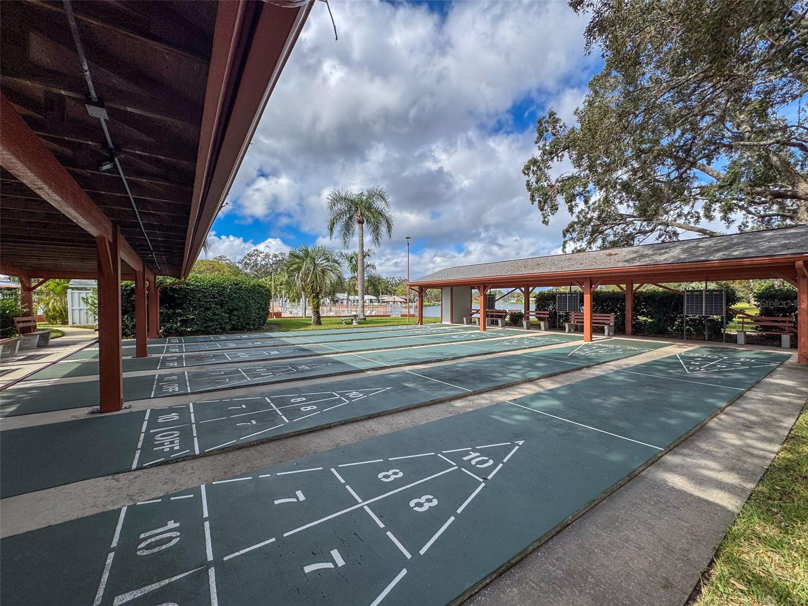 TIMBER OAKS FAIRWAY VILLAS CONDOMINIUM - Residential