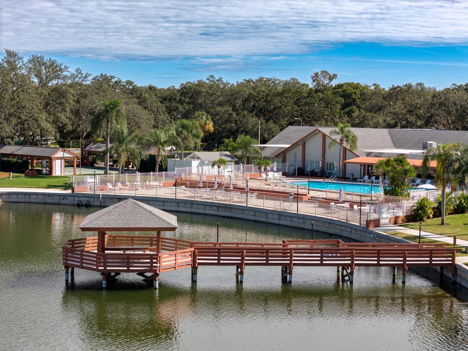 TIMBER OAKS FAIRWAY VILLAS CONDOMINIUM - Residential
