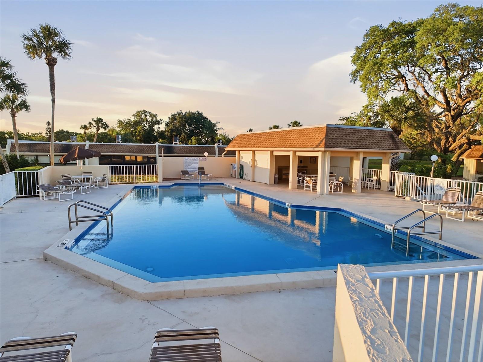 TIMBER OAKS FAIRWAY VILLAS CONDOMINIUM - Residential
