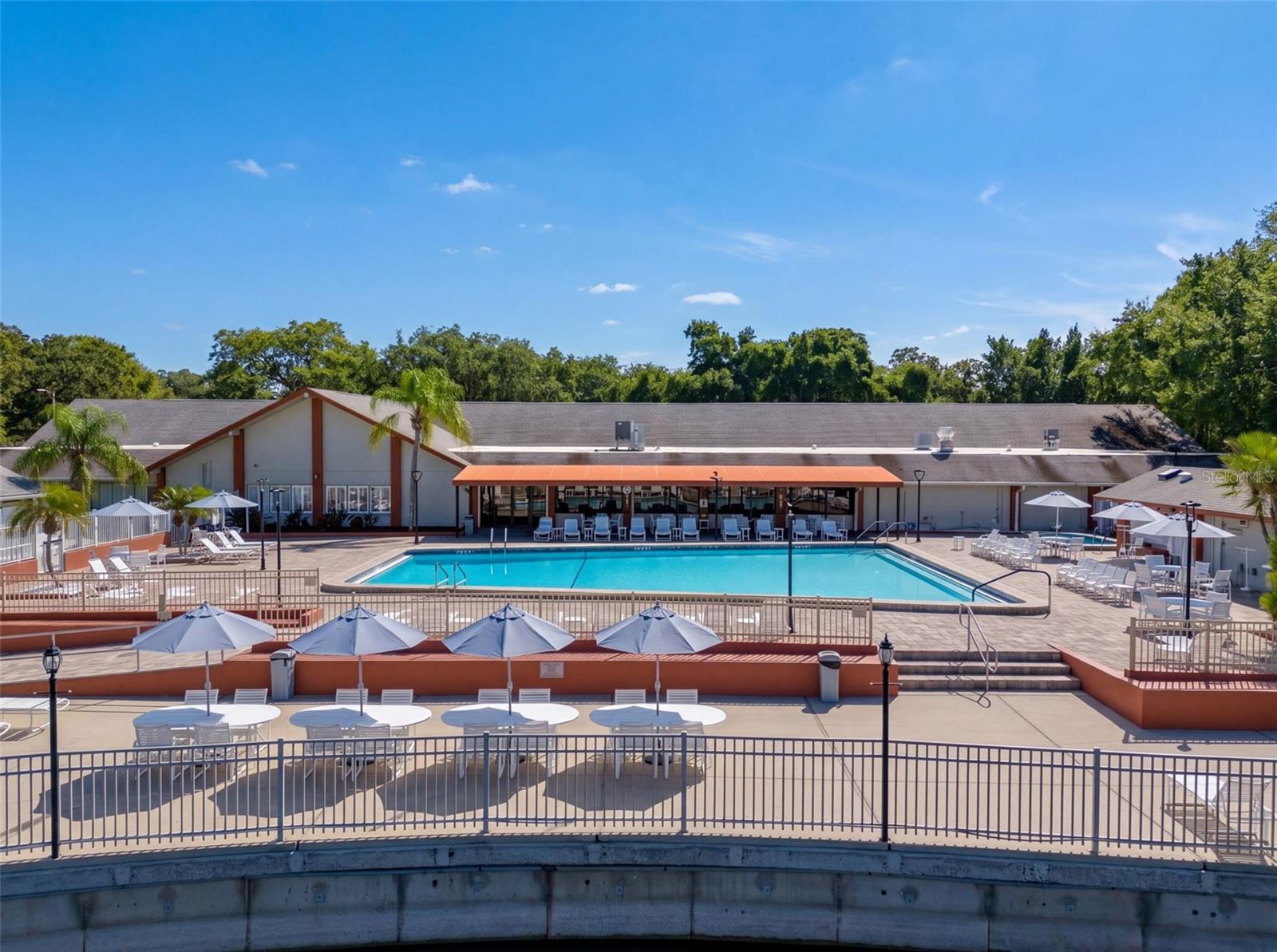 TIMBER OAKS FAIRWAY VILLAS CONDOMINIUM - Residential