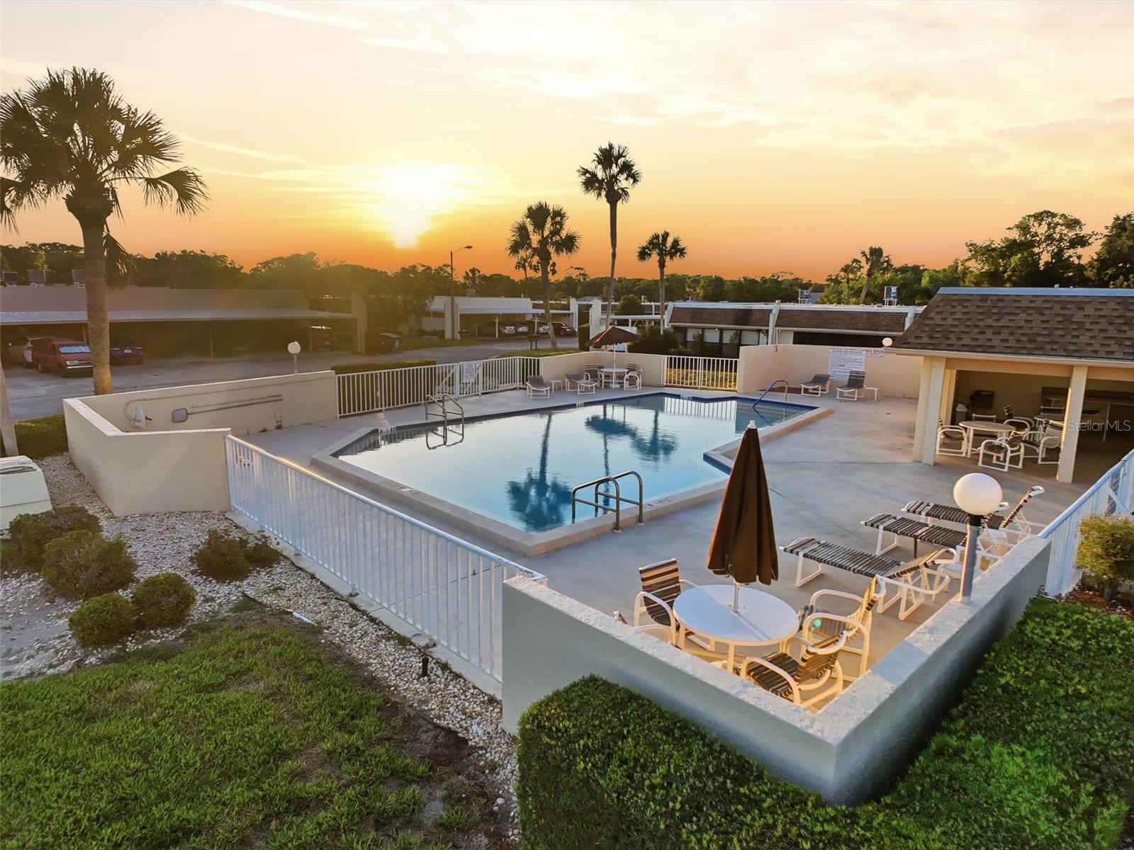 TIMBER OAKS FAIRWAY VILLAS CONDOMINIUM - Residential