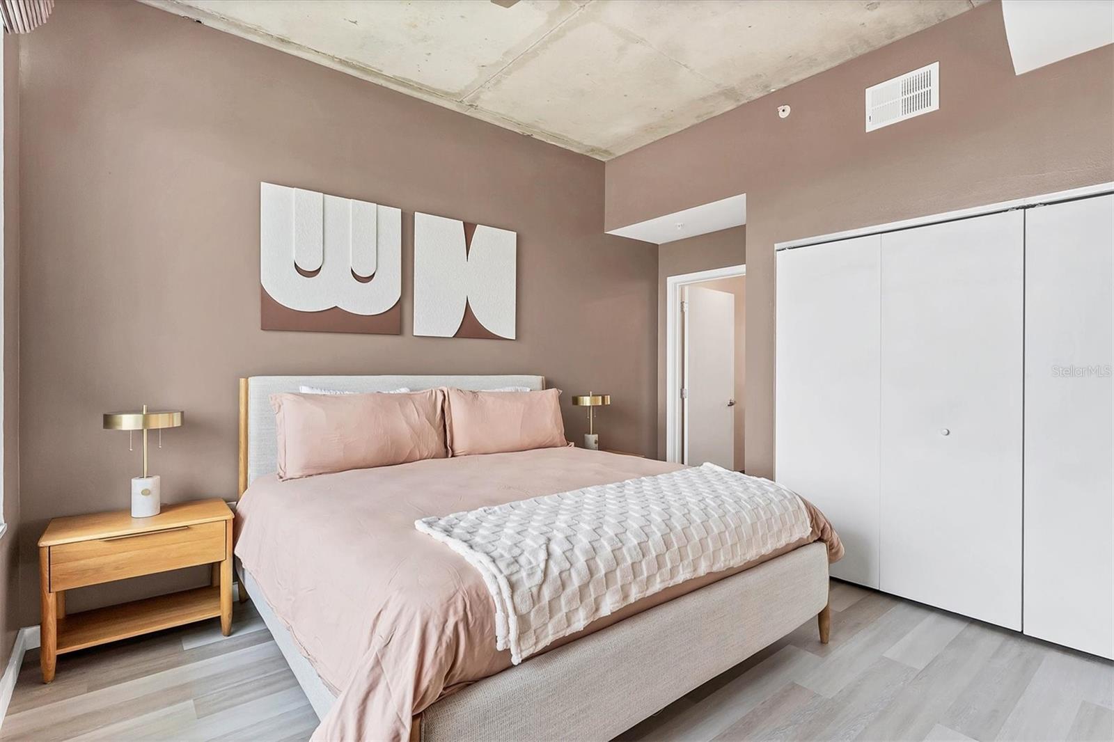 JACKSON - Residential Lease